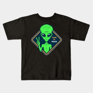 Galactic Greetings: Peaceful Alien Vibes Kids T-Shirt